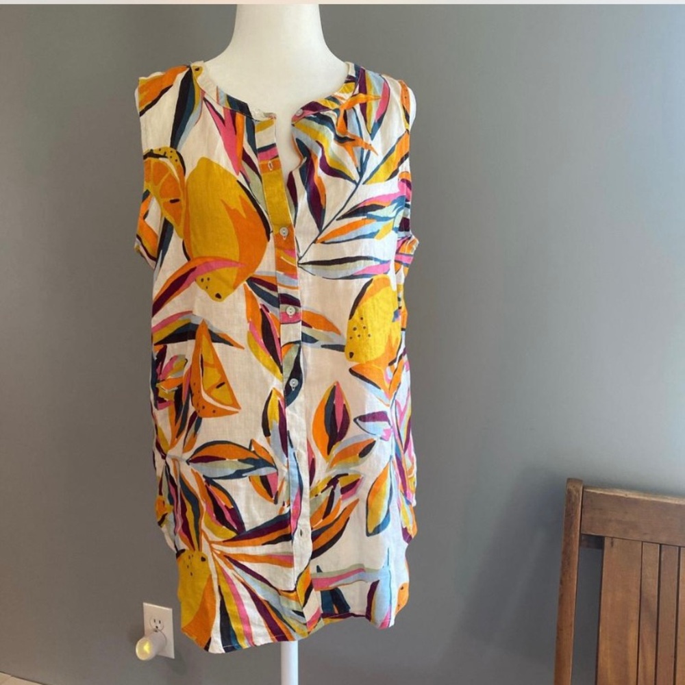 Linen Printed Sleeveless Button Up
